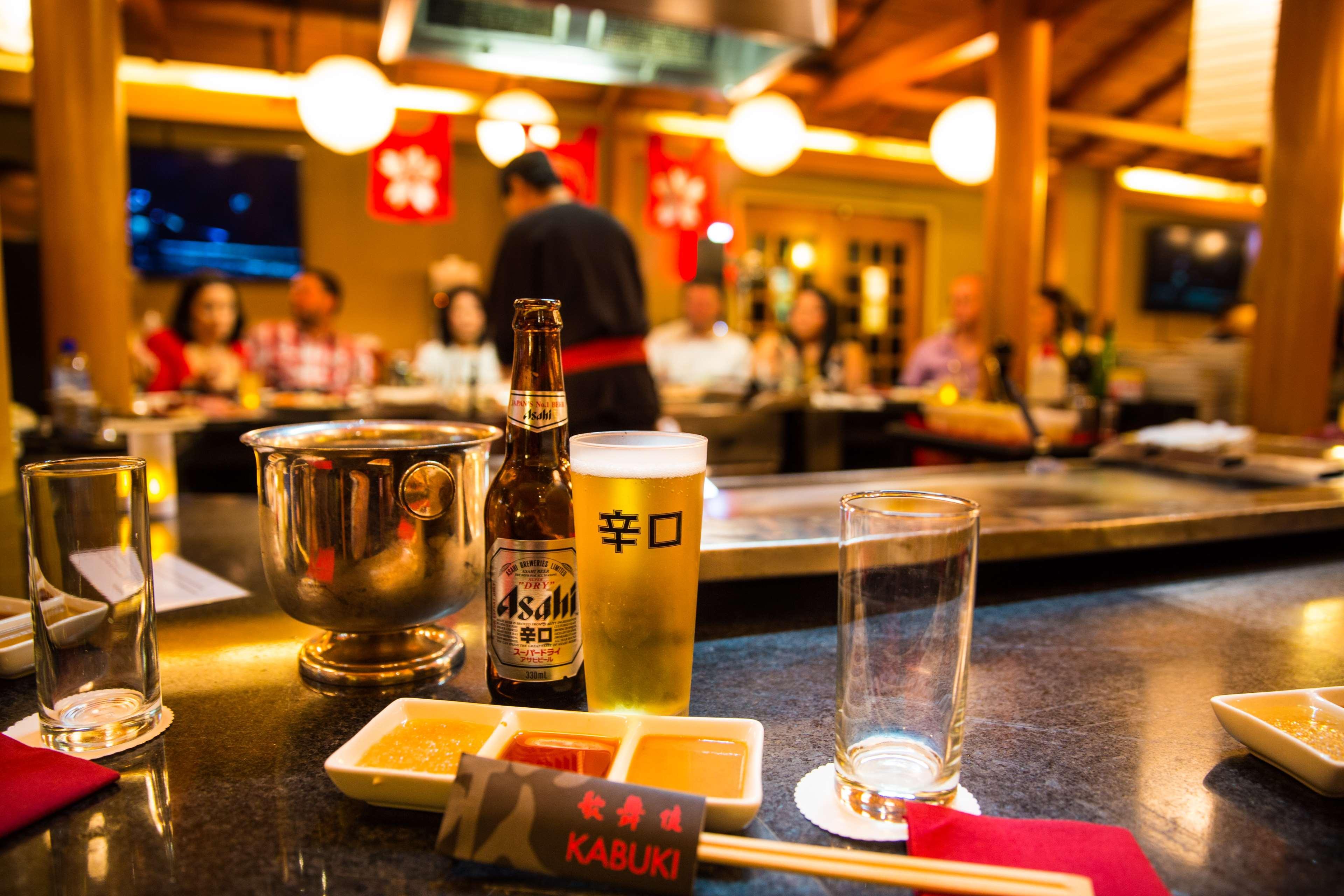 Stamford Plaza Brisbane Hotel Ngoại thất bức ảnh Beer in a Japanese restaurant