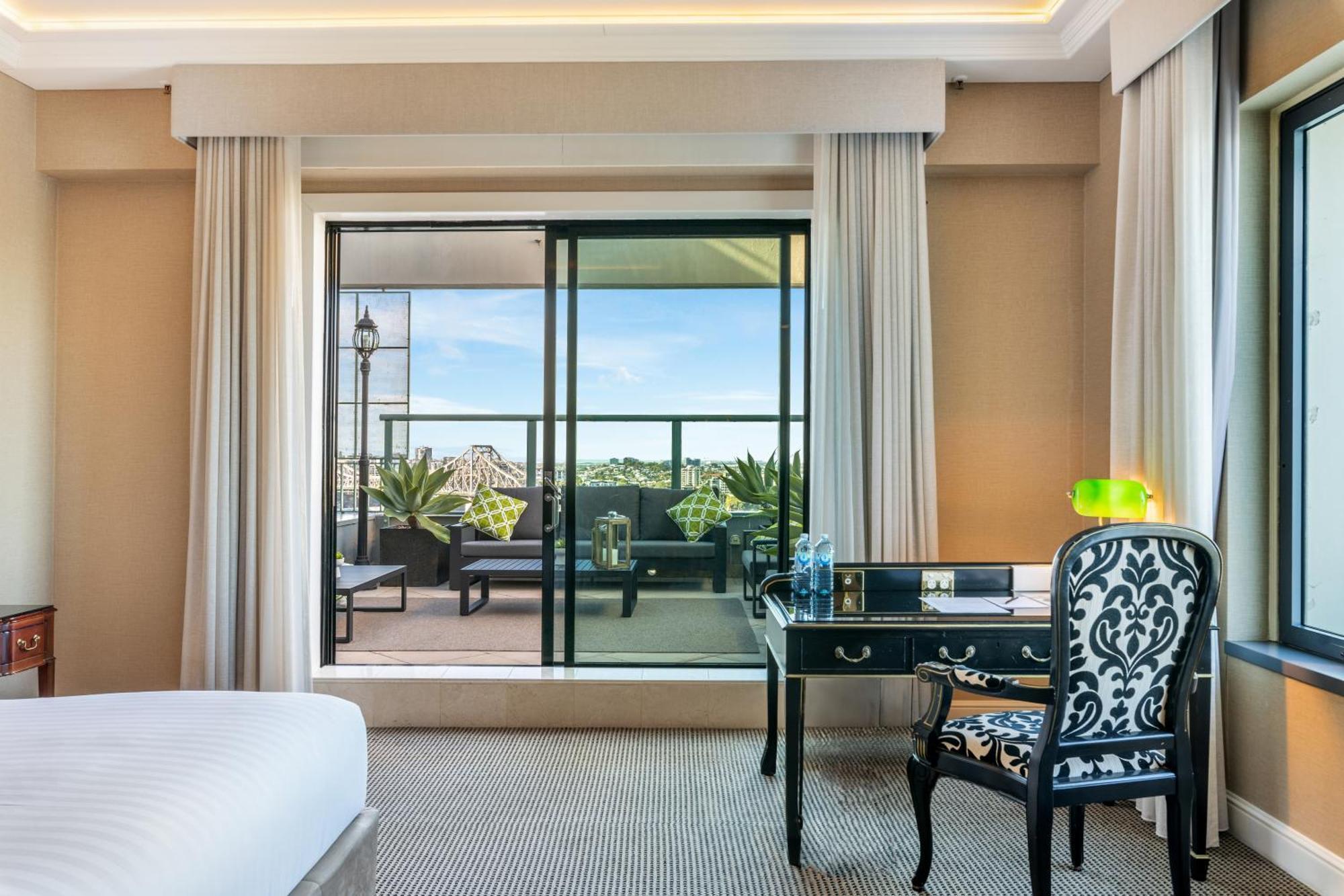 Stamford Plaza Brisbane Hotel Ngoại thất bức ảnh A room at the hotel